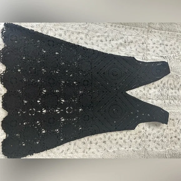 Zara Crochet Knit dress - Picture 4 of 4